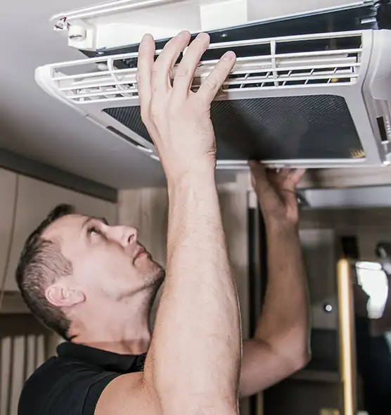  Professional Licensed And Insured Cleaners in Friendswood, TX